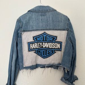 Cropped jean jacket with Harley Davidson patch